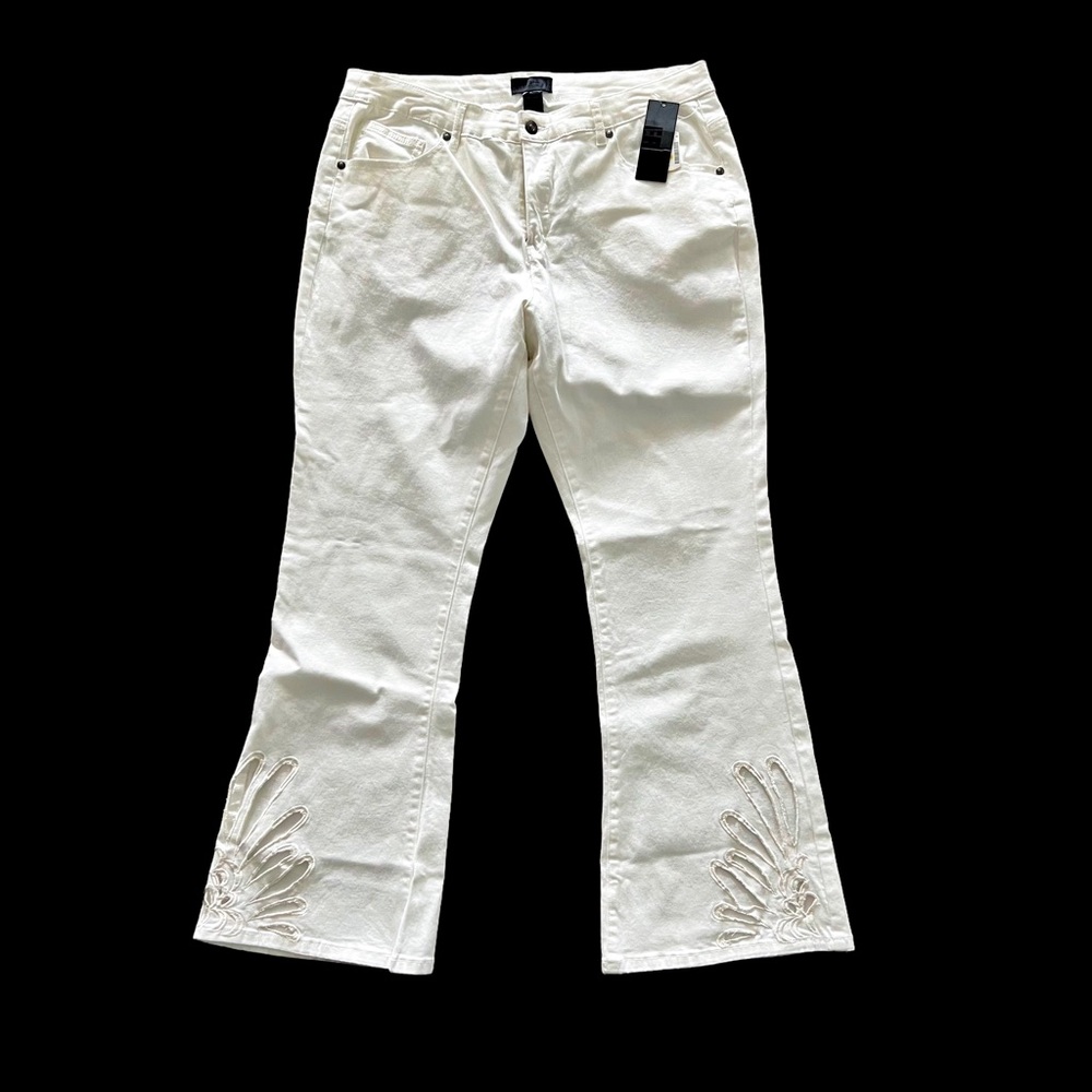 NWT Eric High Rise Jeans Boho Wide Leg in White, Plus Size 16 NEW with Tag